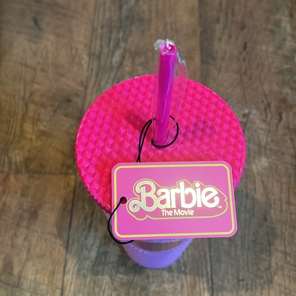 HOT TOPIC BARBIE TUMBLER - Picture 2 of 5